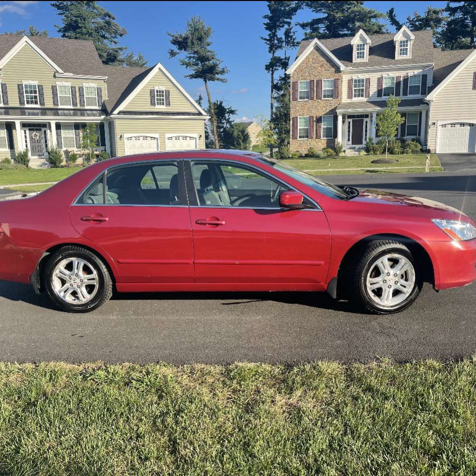 Clean Honda Exterior